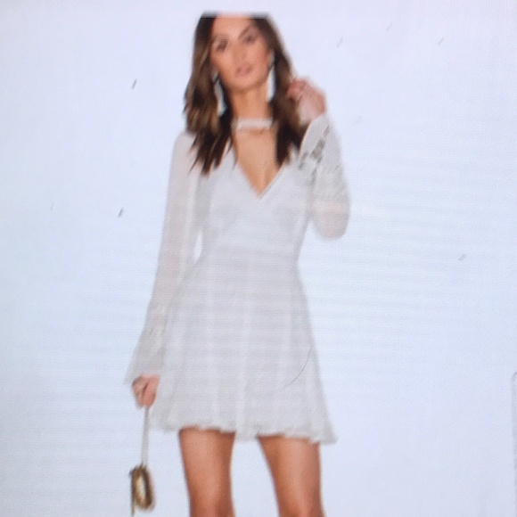 Endless Rose Flared Bell Sleeve FEMININE Bridal Mini Dress off white - Picture 2 of 4